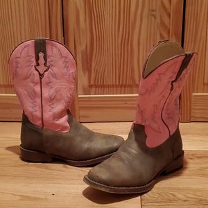 Girl's pink & brown cowgirl boots